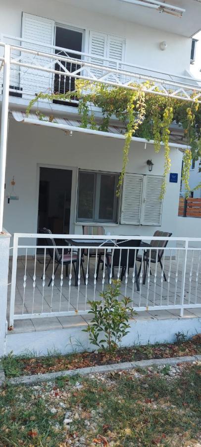 Top Location Živogošće Esterno foto