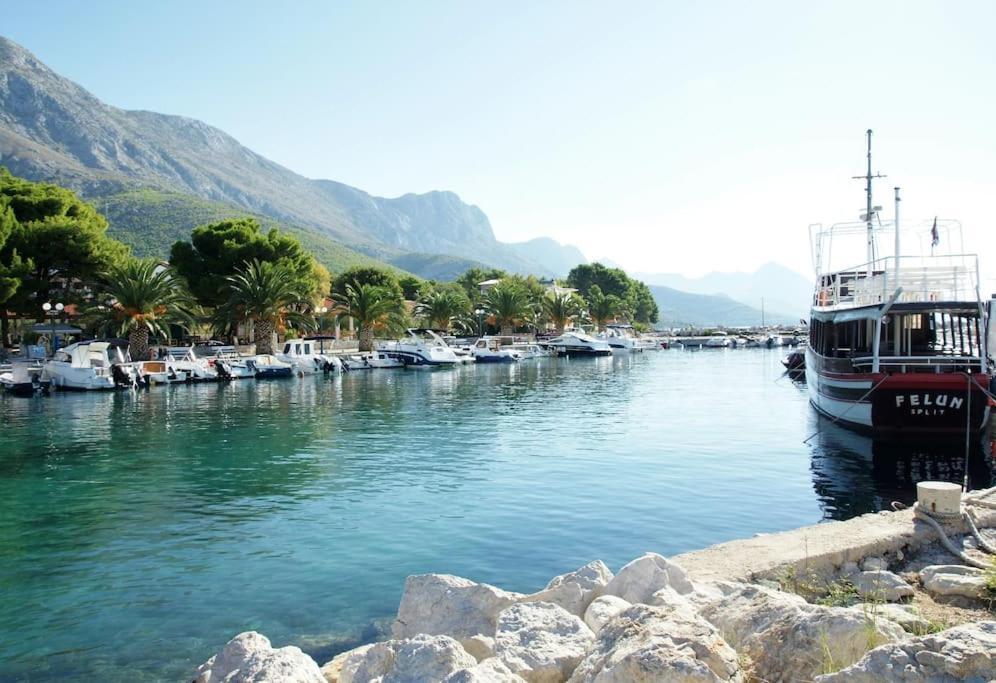 Top Location Živogošće Esterno foto